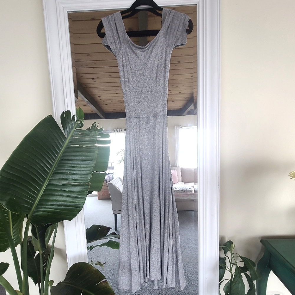 BCBGeneration Gray Open Back Jersey Knit Midi Dress Off Shoulders